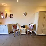 L&l Skaters Guest house Langenlipsdorf