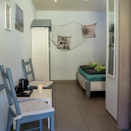 Guest house L&l Skaters 3*