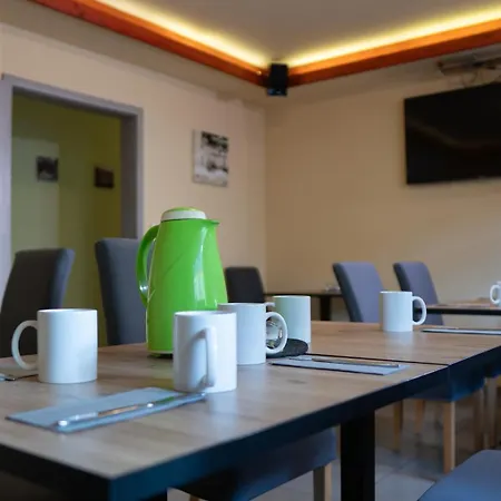 L&l Skaters Guest house 3*