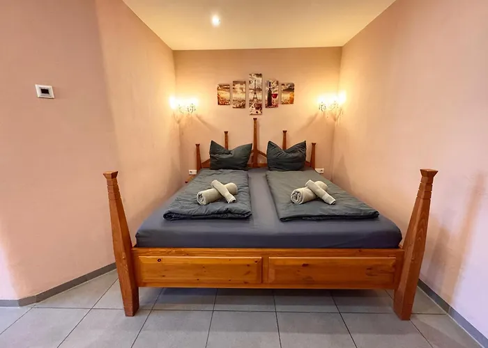 بيت ضيافة ال&ال سكاتيرز هوم 3*