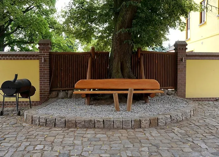 بيت ضيافة ال&ال سكاتيرز هوم